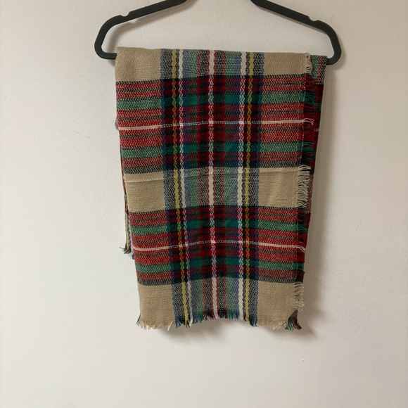 unbranded Accessories - Tartan Plaid Womens Fringe Scarf Shawl
polyester Blend 54x54”
